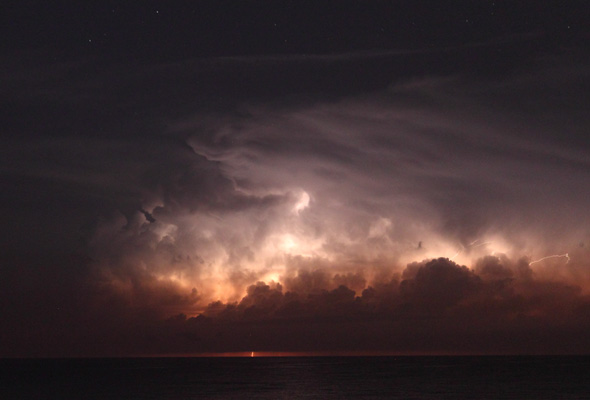 thunderstorm at sea, haifa 2012